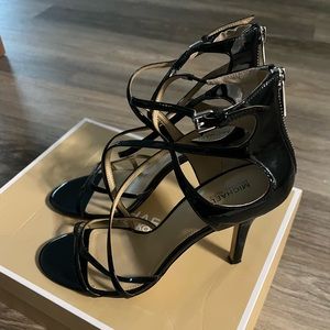 Linette Patent leather sandal in black size 9.5